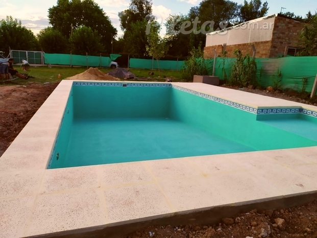 Piscina 10x4 más plata húmeda 